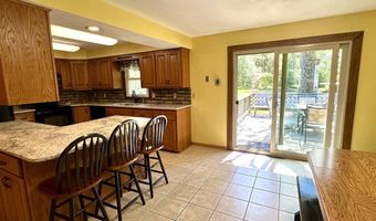 7051 WOODLAND Ln, Amherst, WI 54406