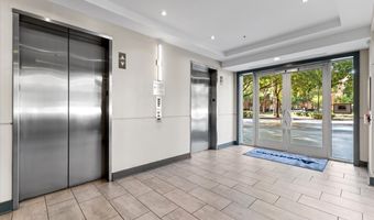 5055 Addison Cir 427, Addison, TX 75001