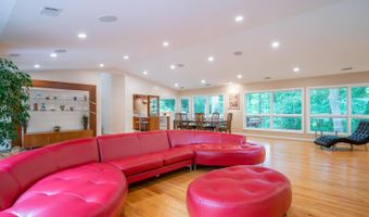 8313 STILL SPRING Ct, Bethesda, MD 20817