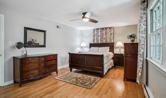 3818 N RIDGEVIEW Rd, Arlington, VA 22207