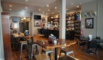 6064 Linfield Ave SE, Alto, MI 49302