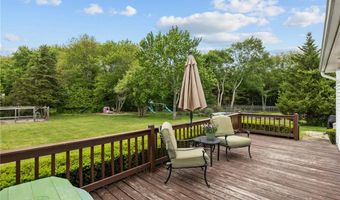 15 Womantam Ln, Cumberland, RI 02864
