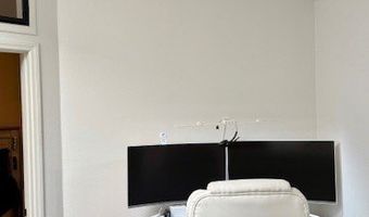 5291 Colodny Dr 5, Agoura Hills, CA 91301