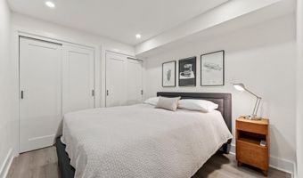 922 8TH St NE, Washington, DC 20002