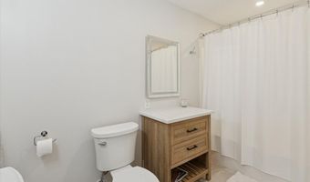 8370 Lakeview Rd, Alanson, MI 49706