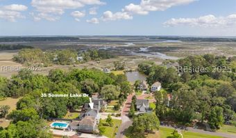35 Sommer Lake Dr, Beaufort, SC 29902