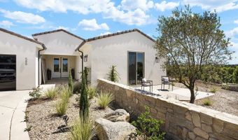 588 Twin Country Ln, Fallbrook, CA 92028