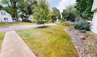 1015 W William St, Albert Lea, MN 56007