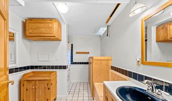 384 West St, Braintree, VT 05060