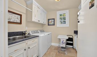 42816 Poplar Ln, Big Arm, MT 59910
