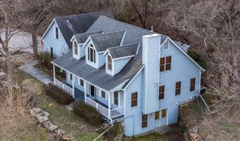 731 E 1100 Rd, Baldwin City, KS 66006