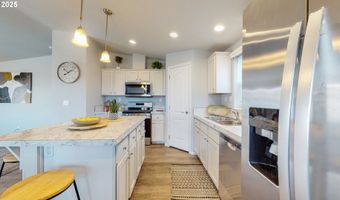 303 OREGON TRAIL Blvd, Boardman, OR 97818