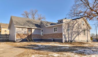 606 1st Ave S, Altoona, IA 50009