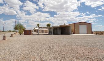 42526 La Posa Rd, Bouse, AZ 85325