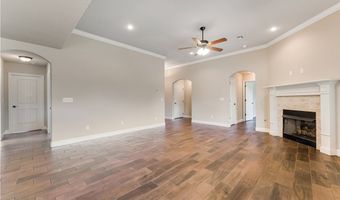 4204 SW Limestone Ave, Bentonville, AR 72712