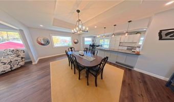 980 Lake Viking Ter, Altamont, MO 64620