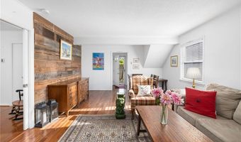 364 Bellevue Ave A1, Newport, RI 02840