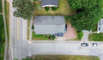 99 Gamage Ave, Auburn, ME 04210