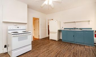 45 High St, Burrillville, RI 02859