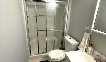 6203 FRANCONIA FOREST Ct, Alexandria, VA 22310