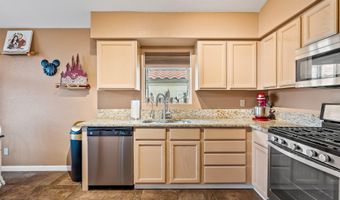 2215 Hijolly Dr, Bullhead City, AZ 86442