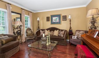 14 COUNTRY SQUIRE Rd, Anniston, AL 36207