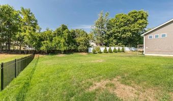 3336 Vine Clad Hill Dr, Arnold, MO 63010