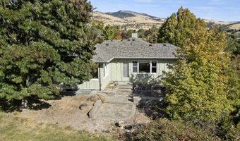 305 Myer Creek Rd, Ashland, OR 97520