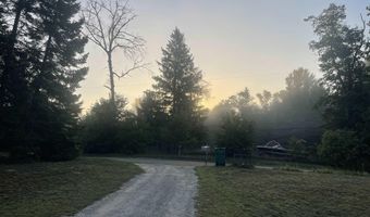 5276 Silver Creek Dr, Alger, MI 48610