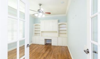 1611 NE Chapel Hill Dr, Bentonville, AR 72712