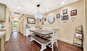 5055 Addison Cir 426, Addison, TX 75001
