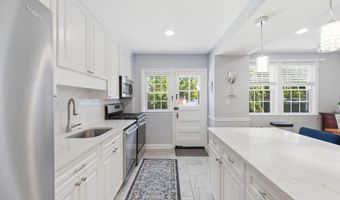 6467 BLENHEIM Rd, Baltimore, MD 21212
