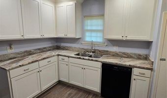 621 NE H St, Ardmore, OK 73401
