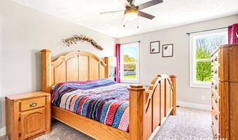 11435 88th Ave, Allendale, MI 49401