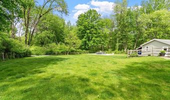 592 Sugar Rd, Bolton, MA 01740