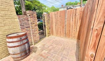617 State St, Alton, IL 62002