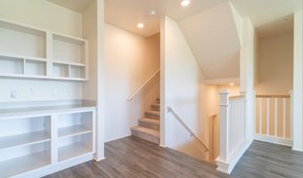 91-3633 Kauluakoko St 305, Ewa Beach, HI 96706