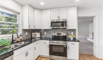 2179 Warren Dr, Austell, GA 30106