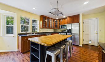 2966 Janes Creek Dr, Arcata, CA 95521
