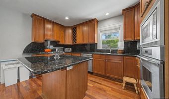 26 George St, Allendale, NJ 07401