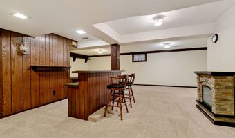 1915 Winding Ridge Ave, Indianapolis, IN 46217