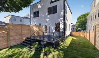 28 Amsden St 28, Arlington, MA 02474