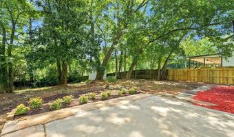 1359 Summit Ln NW, Acworth, GA 30102
