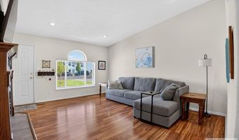 2915 Chasewood Dr, Ammon, ID 83406