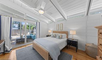 110 CAROLINA St, Dewey Beach, DE 19971