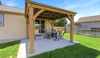 624 Botaka Loop, Benton City, WA 99320