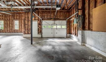 26 Lorraine Ave, Asheville, NC 28804