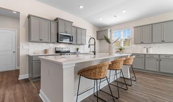 1296 Woodhouse Dr NW, Ash, NC 28420