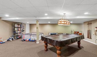 1044 GLENDEVON Dr, Ambler, PA 19002