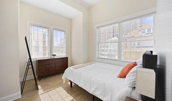 107 S Albion Pl, Atlantic City, NJ 08401
